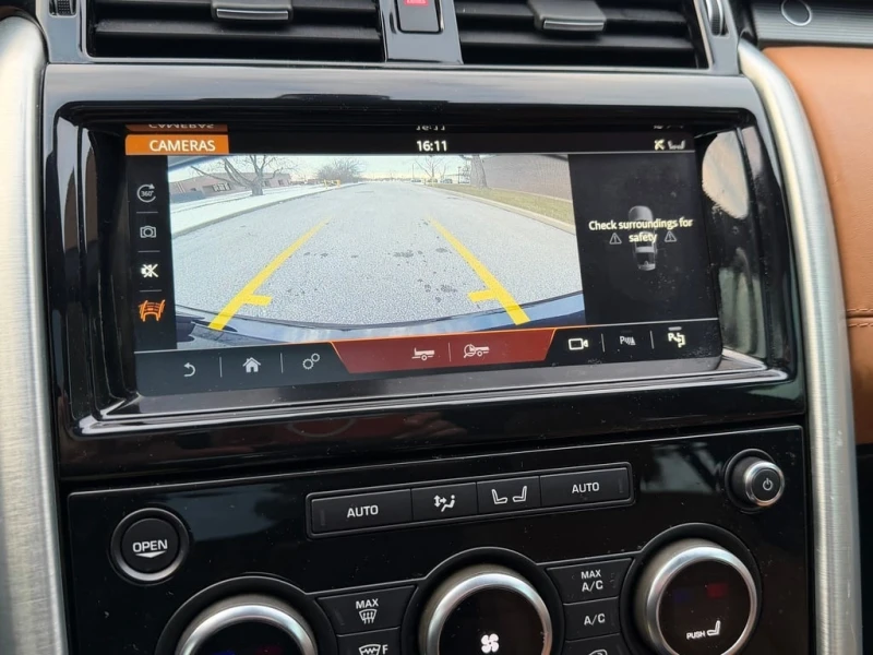 Land Rover Discovery * HSE Luxury 4WD * CARFAX * ЦЕНА ДО БГ, снимка 13 - Автомобили и джипове - 52866636