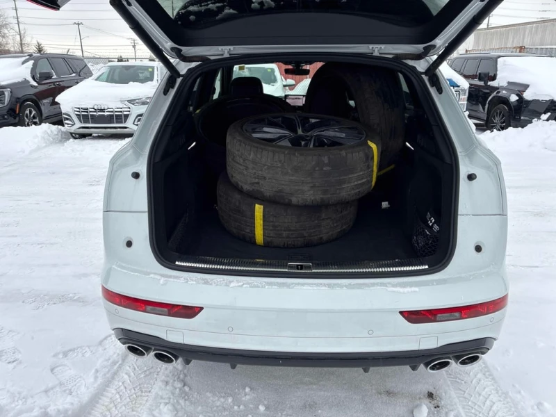 Audi SQ5 * Technik * CARFAX * ЦЕНА ДО БГ, снимка 14 - Автомобили и джипове - 53163345