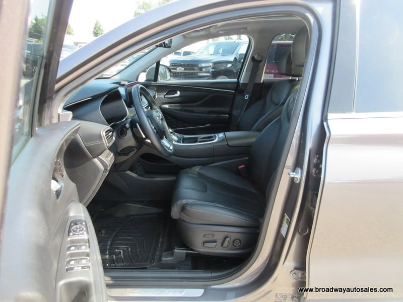Hyundai Santa fe Luxury | CARFAX | БЕЗ ИНЦИДЕНТИ , снимка 6 - Автомобили и джипове - 56087875
