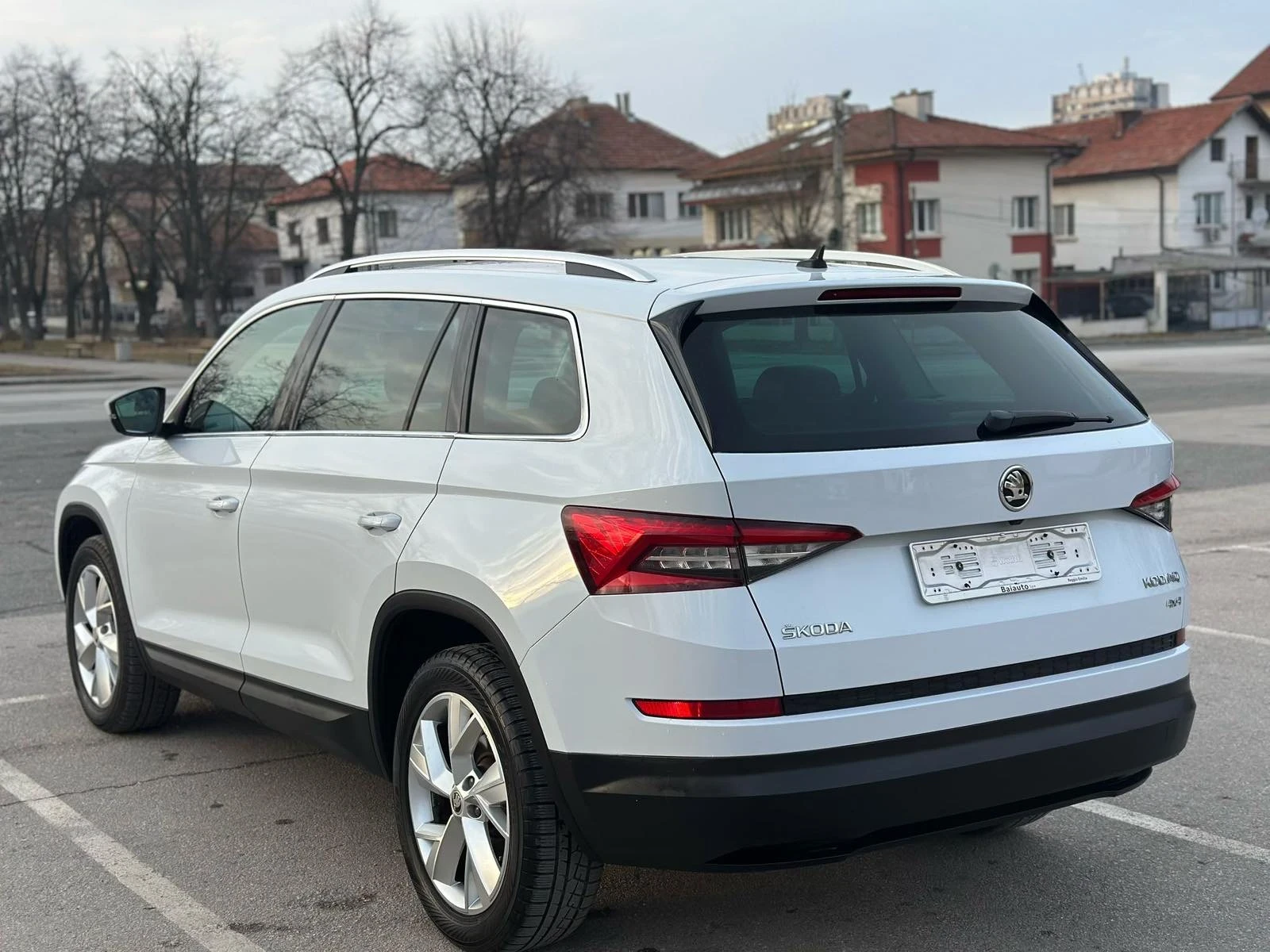 Skoda Kodiaq 2.0TDI-4x4-DSG - изображение 4