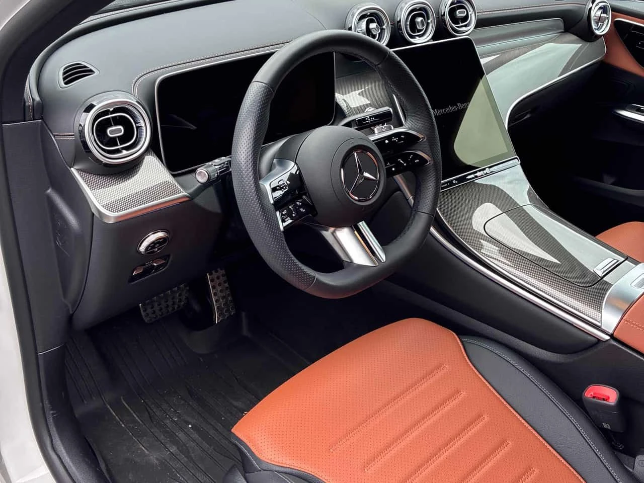 Mercedes-Benz GLC 300 4MATIC/360/ПАНОРАМА/ПОДГРЕВИ, снимка 7 - Автомобили и джипове - 54977251