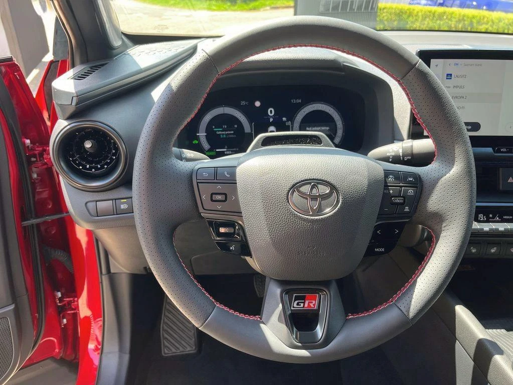 Toyota C-HR 2.0 HEV GR SPORT 4X4 PREMIERE EDITION, снимка 9 - Автомобили и джипове - 55141512