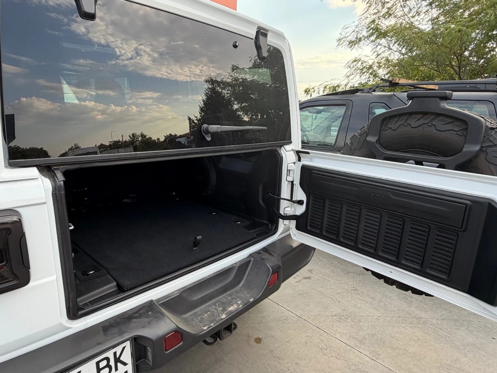 Jeep Wrangler Rubicon, снимка 17 - Автомобили и джипове - 55424004