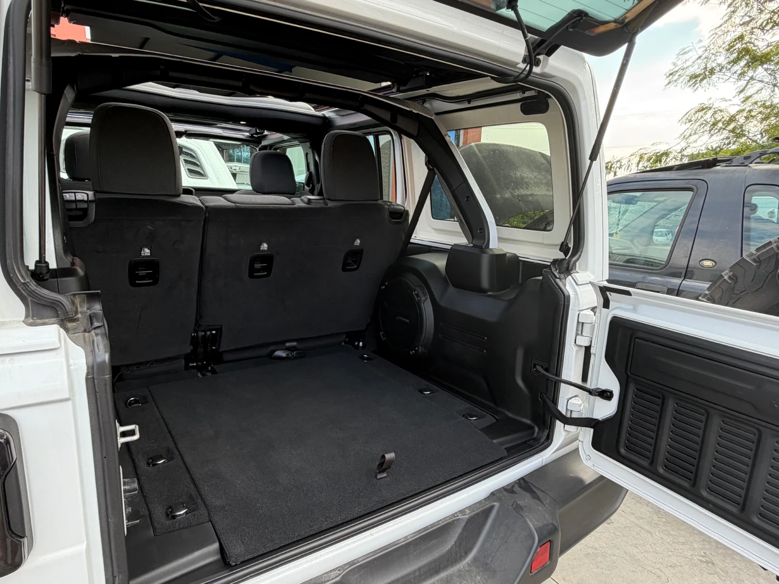 Jeep Wrangler Rubicon, снимка 16 - Автомобили и джипове - 55424004