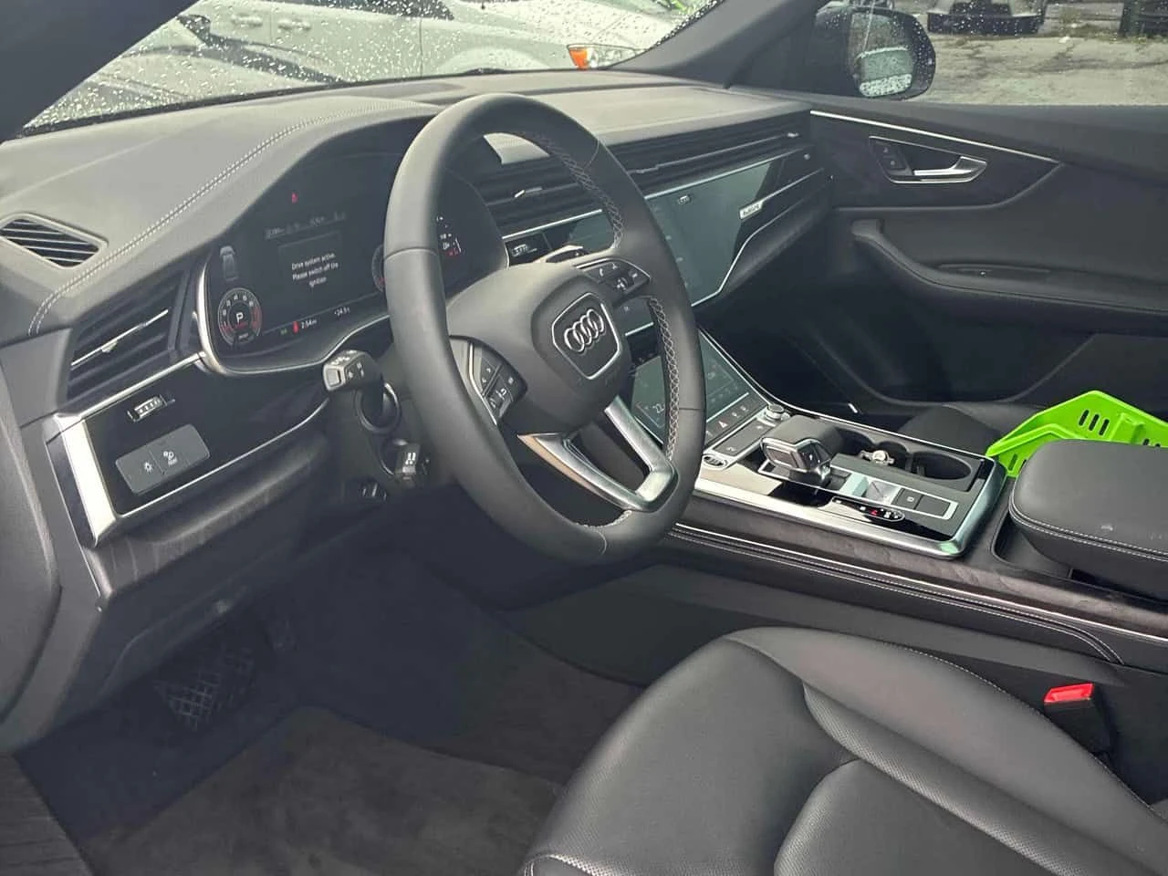 Audi Q8 * Progressiv * CARFAX * ОПЦИЯ ЗА ФИНАНСИРАНЕ, снимка 5 - Автомобили и джипове - 55647542