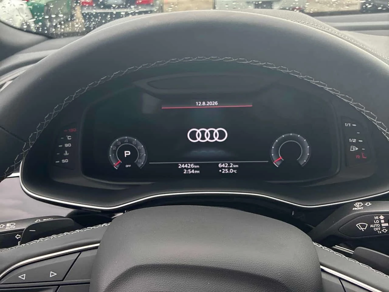 Audi Q8 * Progressiv * CARFAX * ОПЦИЯ ЗА ФИНАНСИРАНЕ, снимка 8 - Автомобили и джипове - 55647542