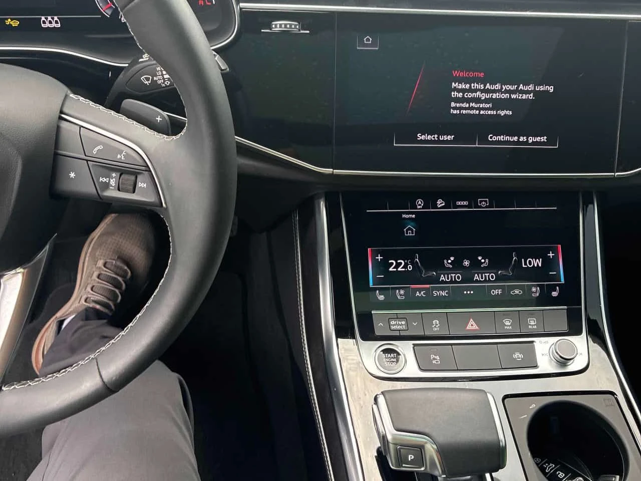 Audi Q8 * Progressiv * CARFAX * ОПЦИЯ ЗА ФИНАНСИРАНЕ, снимка 10 - Автомобили и джипове - 55647542