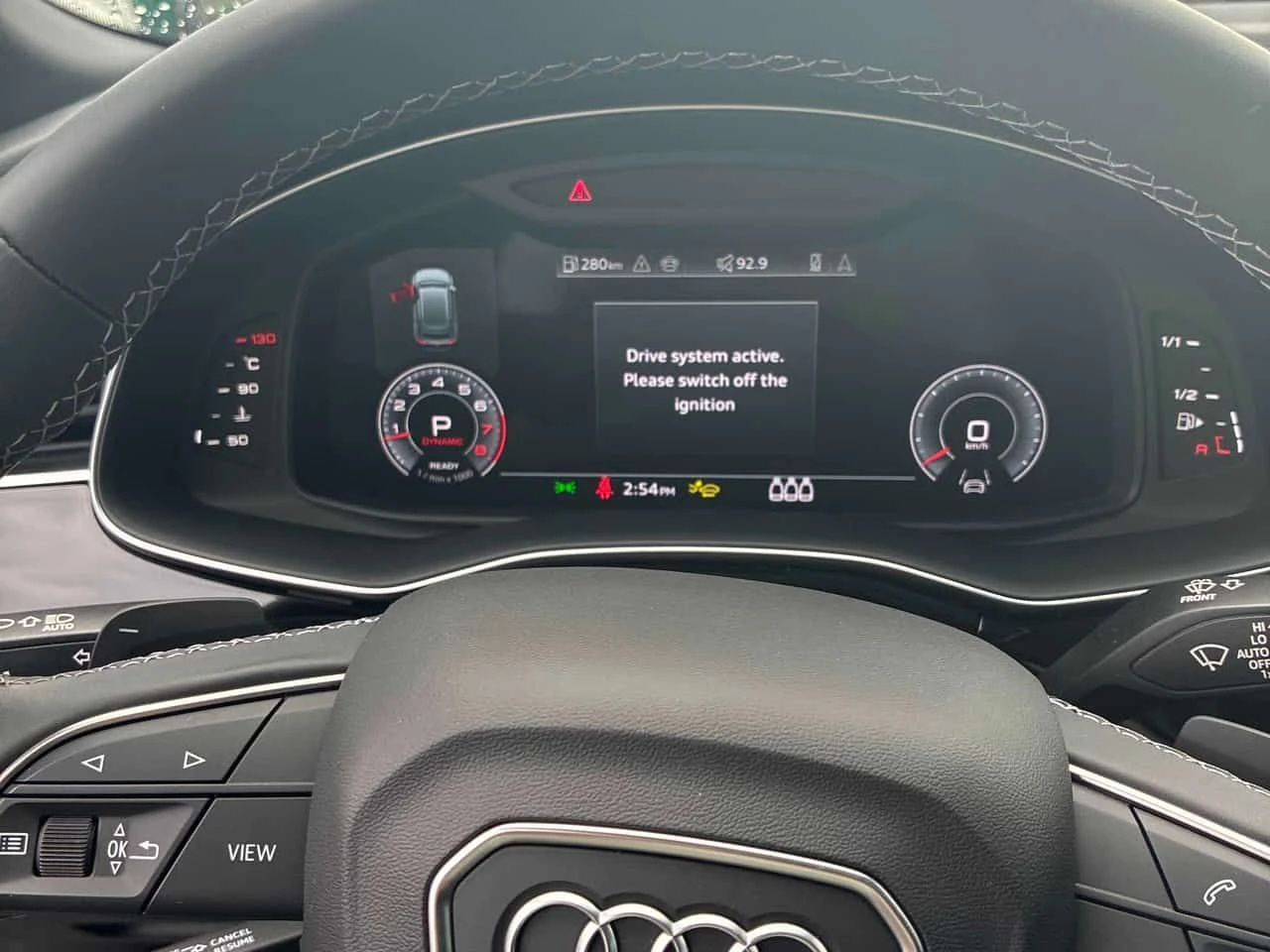 Audi Q8 * Progressiv * CARFAX * ОПЦИЯ ЗА ФИНАНСИРАНЕ, снимка 9 - Автомобили и джипове - 55647542