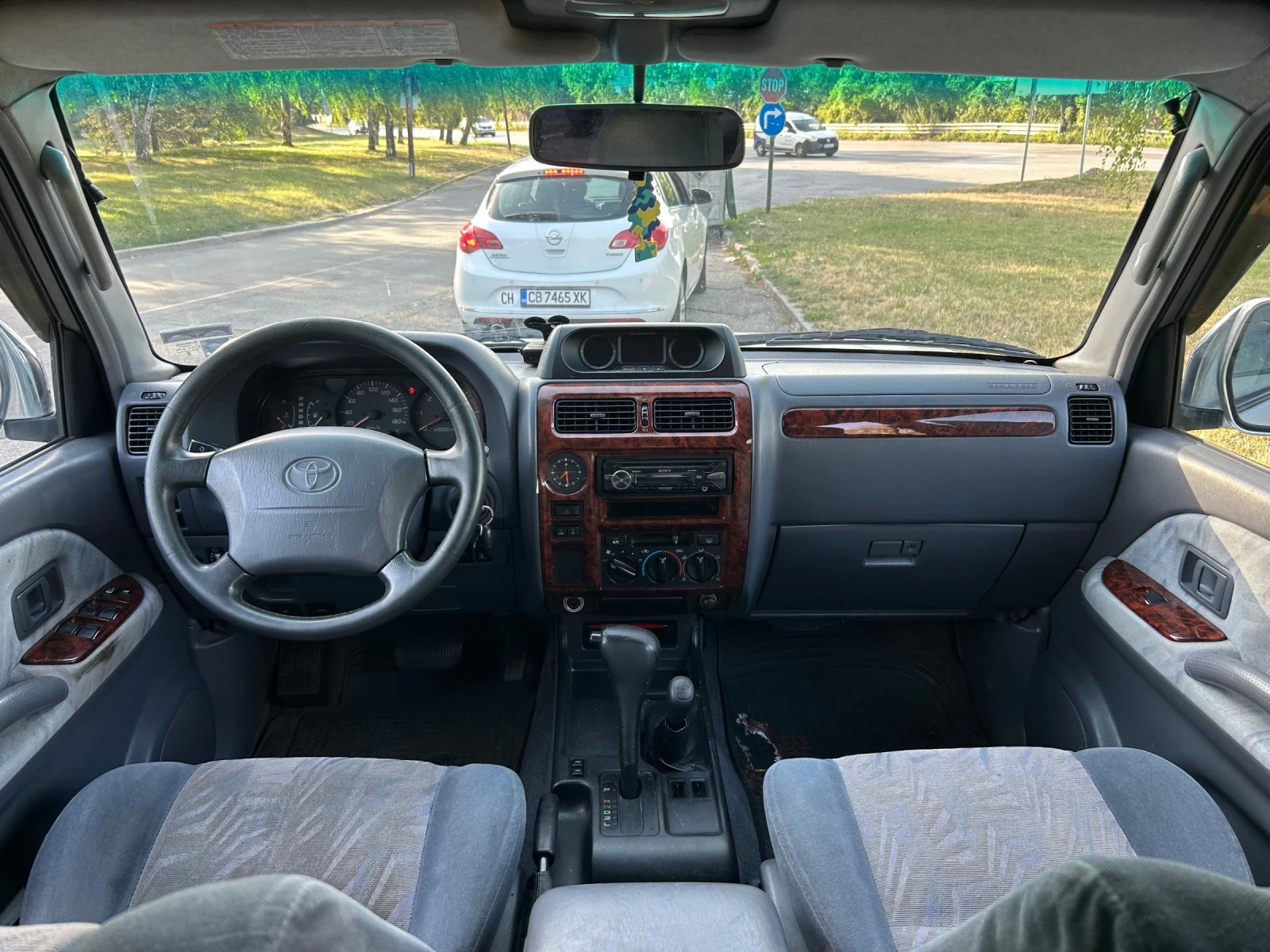 Toyota Land cruiser, снимка 8 - Автомобили и джипове - 56076735