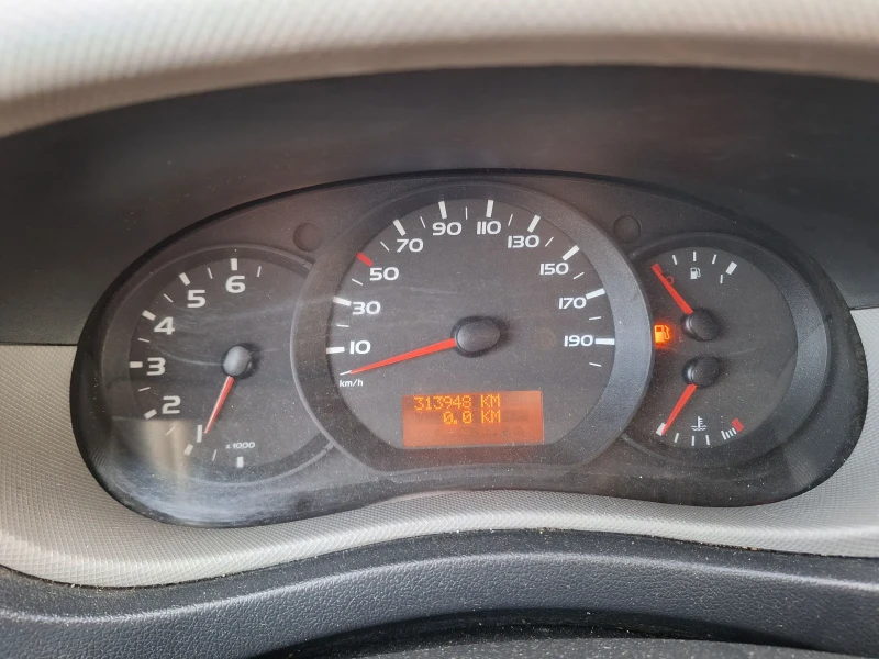 Renault Master Хладилна изолация от Италия, снимка 7 - Бусове и автобуси - 52475330