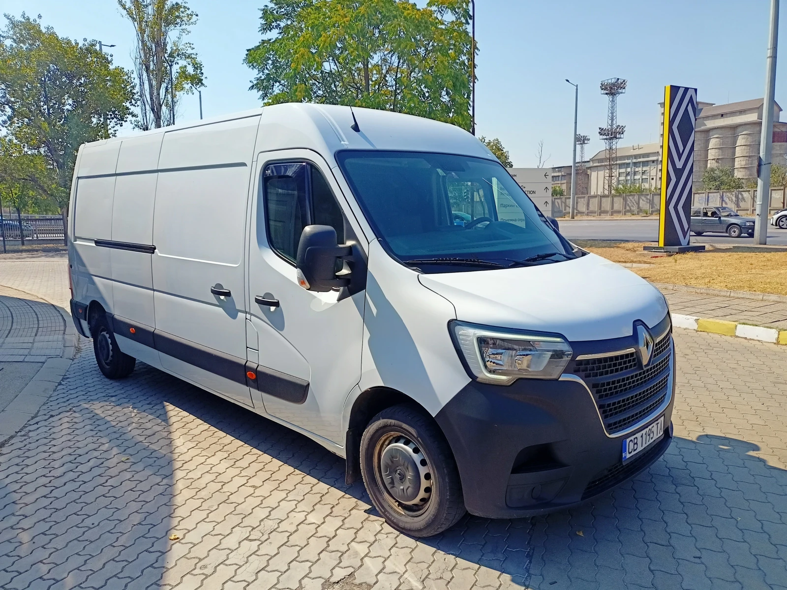 Renault Master 4900 лв за получаване, 2.3 dCi L3H2  - изображение 3