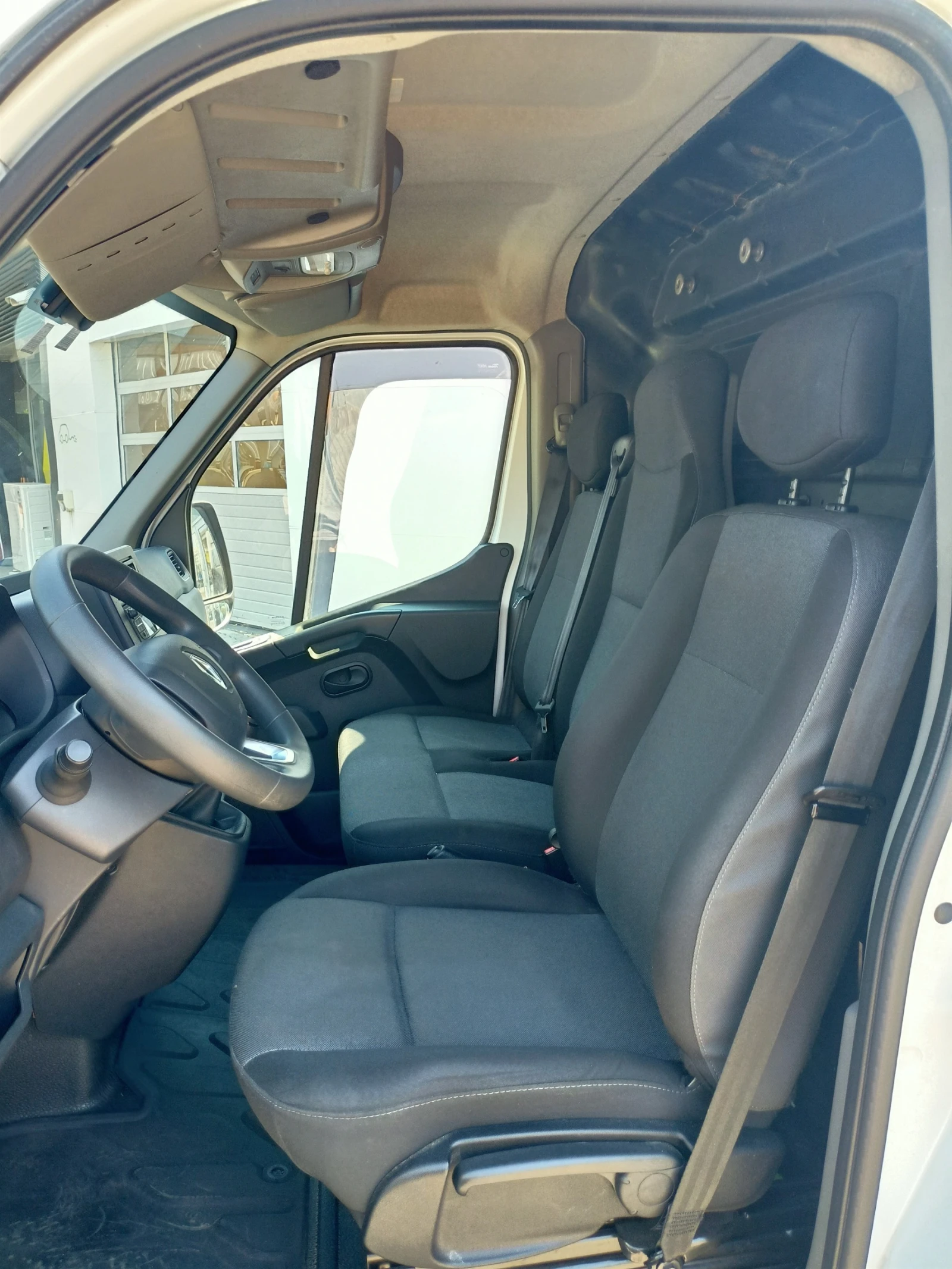 Renault Master 4900 лв за получаване, 2.3 dCi L3H2  - изображение 8