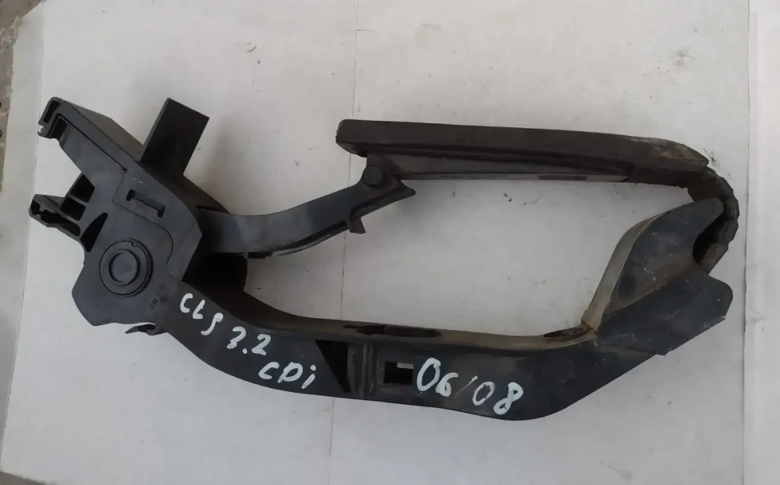 A2113000904      MERCEDES-BENZ CLS-Class W219  A2113010001 | Mobile.bg   1