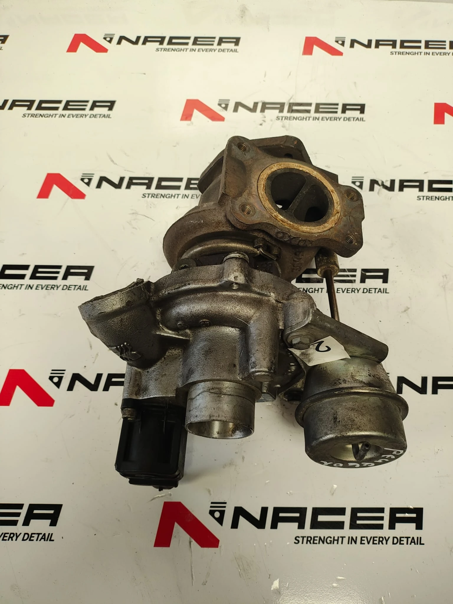   Citroen Peugeot 1.6THP / 5FX 5FN 5FV 5FR - 53039700179 | Mobile.bg   3