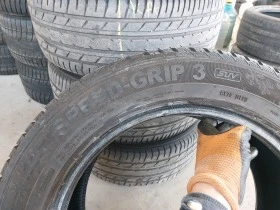 Гуми Зимни 235/55R17, снимка 6 - Гуми и джанти - 44386952