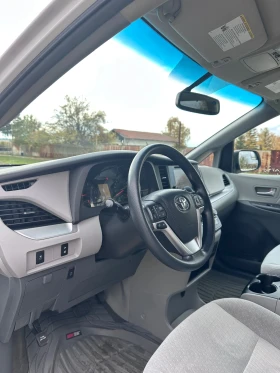 Toyota Sienna, снимка 7
