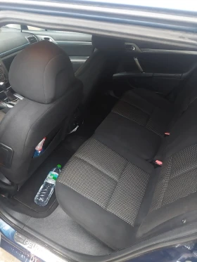Peugeot 407 - 2000 € / 3911.66 лв. - 91543794 9