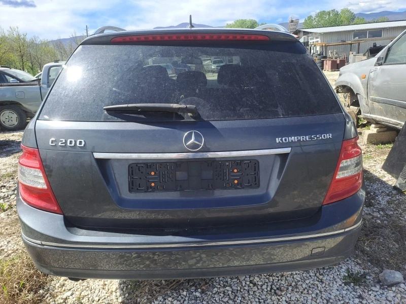 Mercedes-Benz C 180 Kompressor, снимка 7 - Автомобили и джипове - 46560679