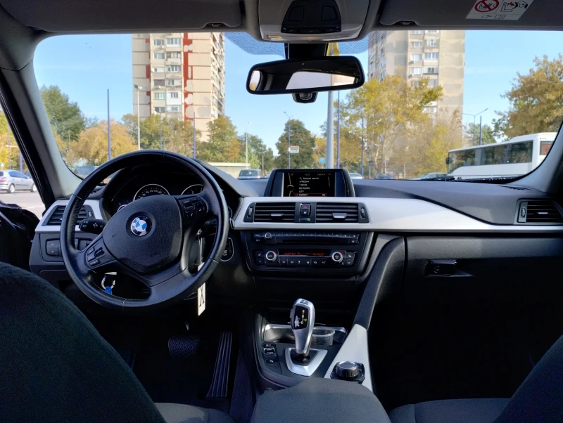 BMW 320, снимка 5 - Автомобили и джипове - 49442993