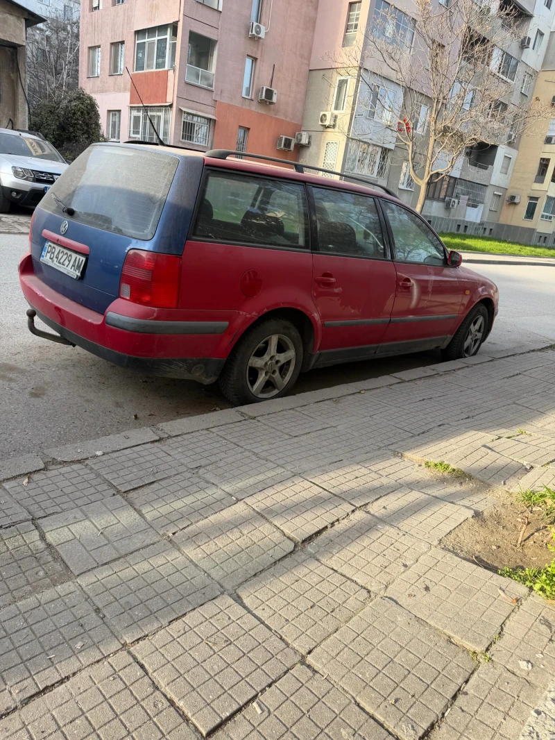 VW Passat, снимка 15 - Автомобили и джипове - 52838721