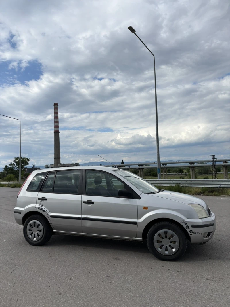Ford Fusion 1.4 TDCi (68 к.с.), 2004 г., снимка 4 - Автомобили и джипове - 52513410