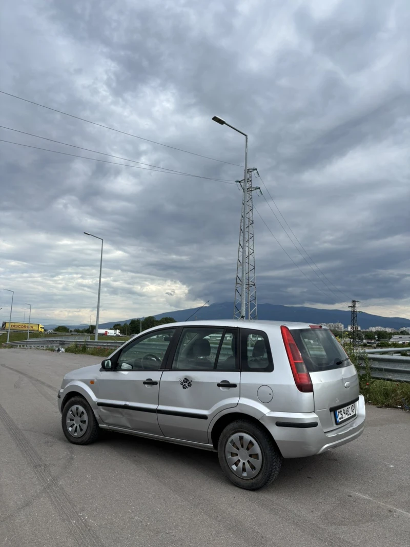 Ford Fusion 1.4 TDCi (68 к.с.), 2004 г., снимка 3 - Автомобили и джипове - 52513410