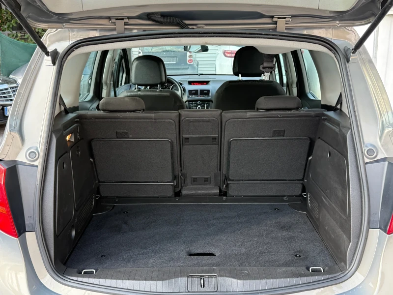 Opel Meriva 1.3CDTI 75HP , снимка 16 - Автомобили и джипове - 51291900