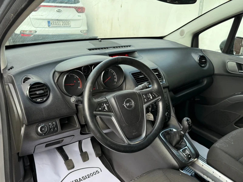 Opel Meriva 1.3CDTI 75HP , снимка 8 - Автомобили и джипове - 51291900