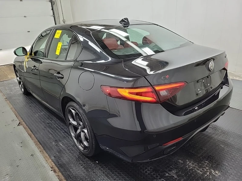 Alfa Romeo Giulia * TI SPORT * CARFAX * ЦЕНА ДО БГ, снимка 4 - Автомобили и джипове - 52722120