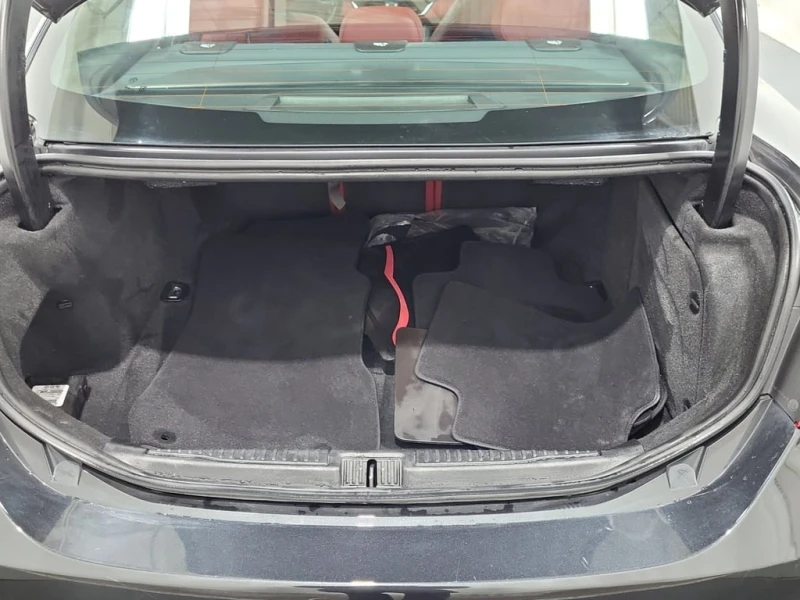 Alfa Romeo Giulia * TI SPORT * CARFAX * ЦЕНА ДО БГ, снимка 17 - Автомобили и джипове - 52722120