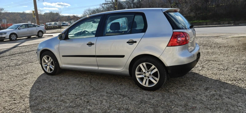VW Golf 1.9TDI-05г.5вр., снимка 5 - Автомобили и джипове - 53075113