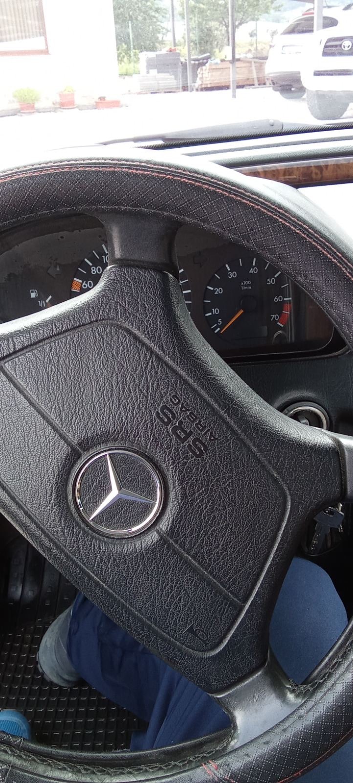 Mercedes-Benz C 250, снимка 6 - Автомобили и джипове - 45980667