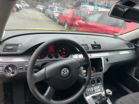 VW Passat 2.0tdi 140к.с, снимка 11 - Автомобили и джипове - 53011977