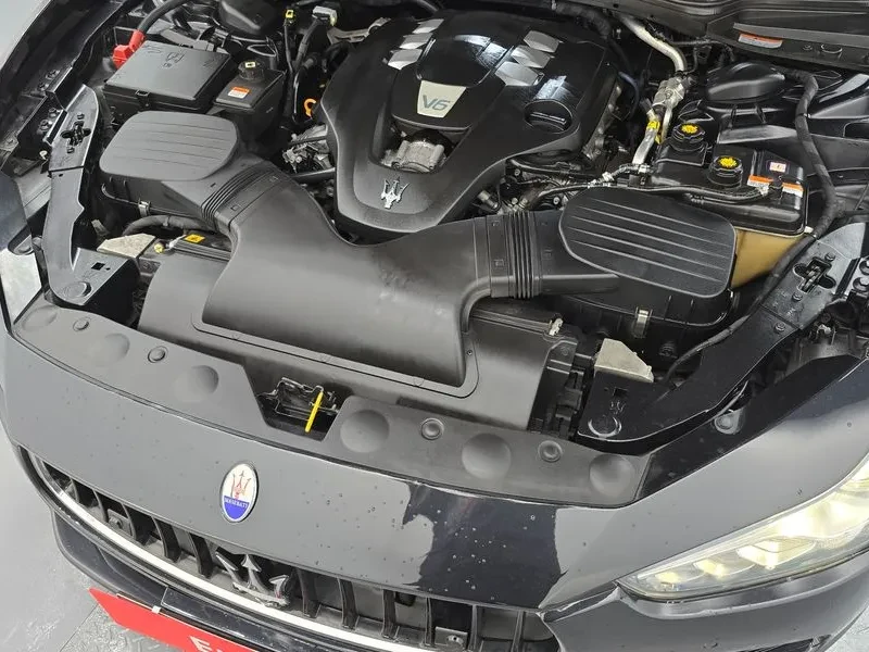 Maserati Ghibli 3.0 RWD!, снимка 6 - Автомобили и джипове - 55350061
