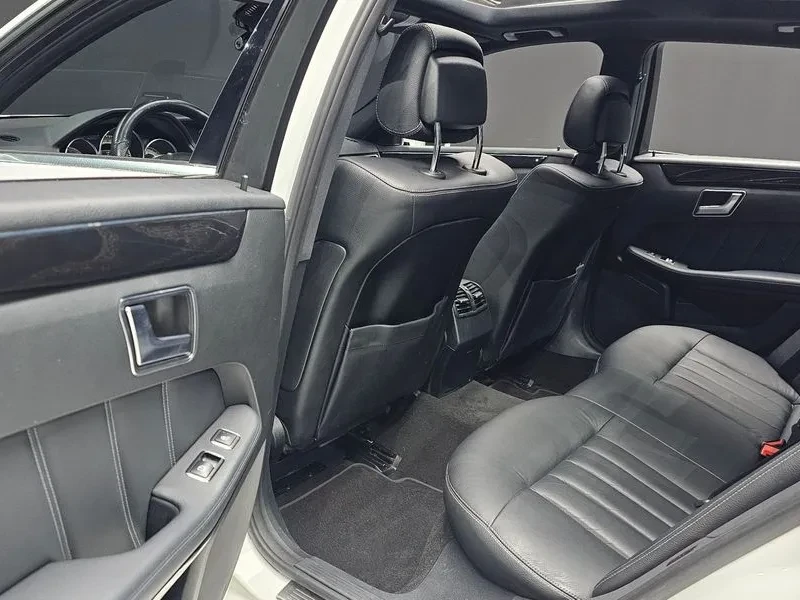Mercedes-Benz E 250 Bluetec 4Matic Avantgarde, снимка 17 - Автомобили и джипове - 55888731