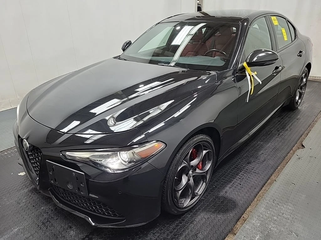 Alfa Romeo Giulia * TI SPORT * CARFAX * ЦЕНА ДО БГ, снимка 1