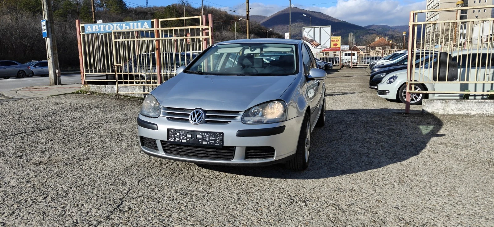 VW Golf 1.9TDI-05г.5вр., снимка 1