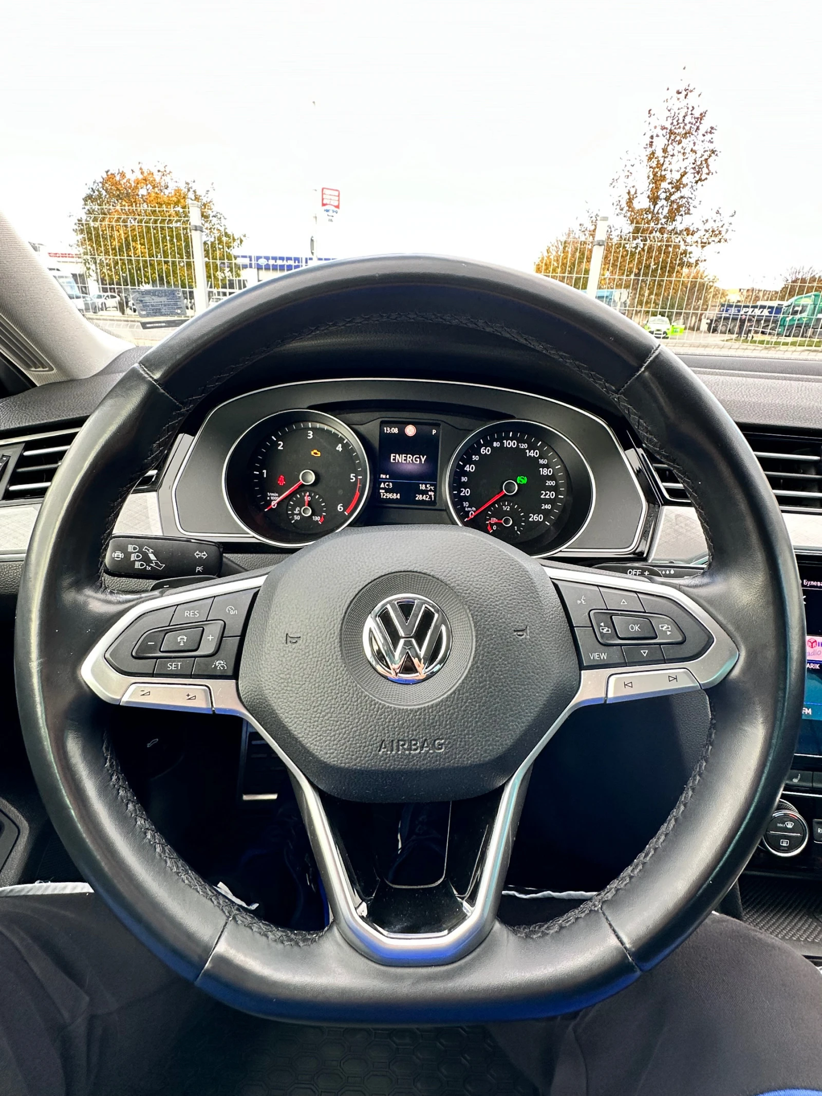 VW Passat  - изображение 10