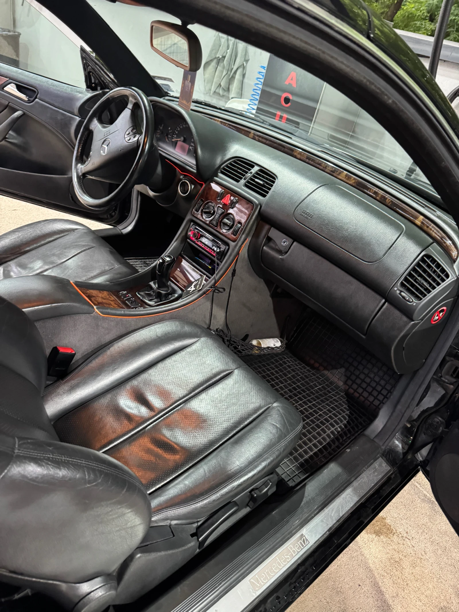 Mercedes-Benz CLK 200 - изображение 7