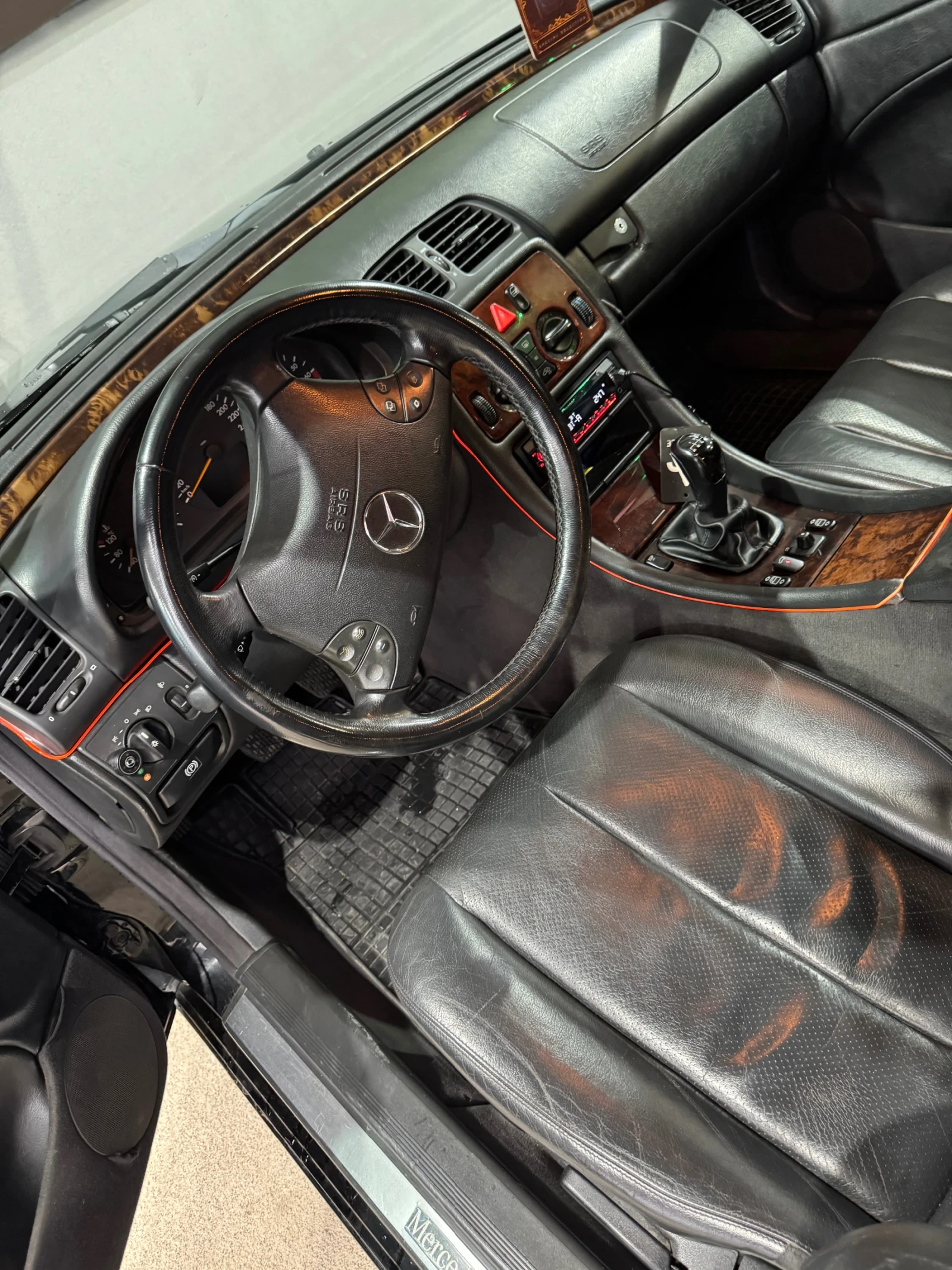 Mercedes-Benz CLK 200 - изображение 5