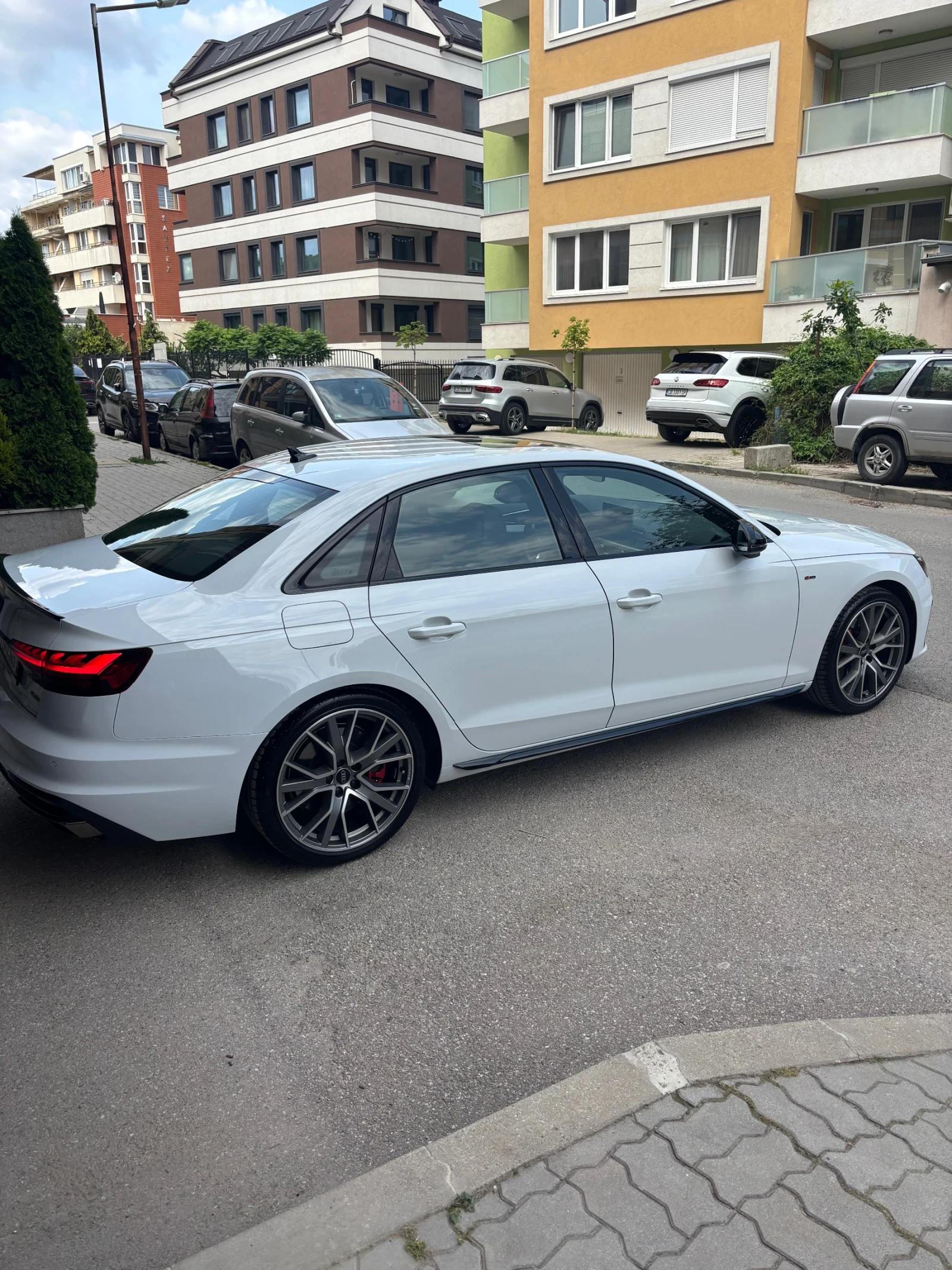 Audi A4 7600km | S Line - изображение 4