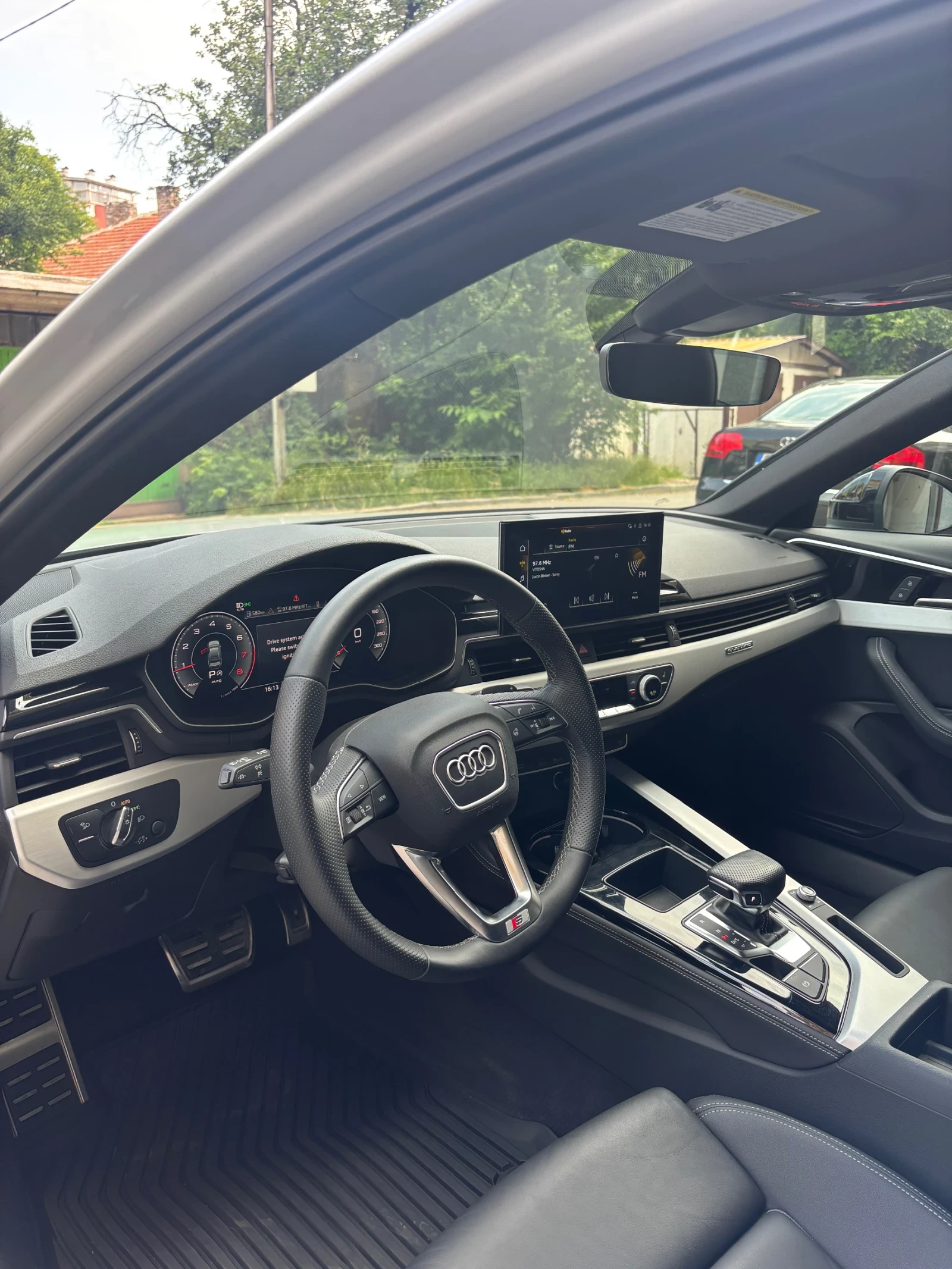 Audi A4 7600km | S Line - изображение 9