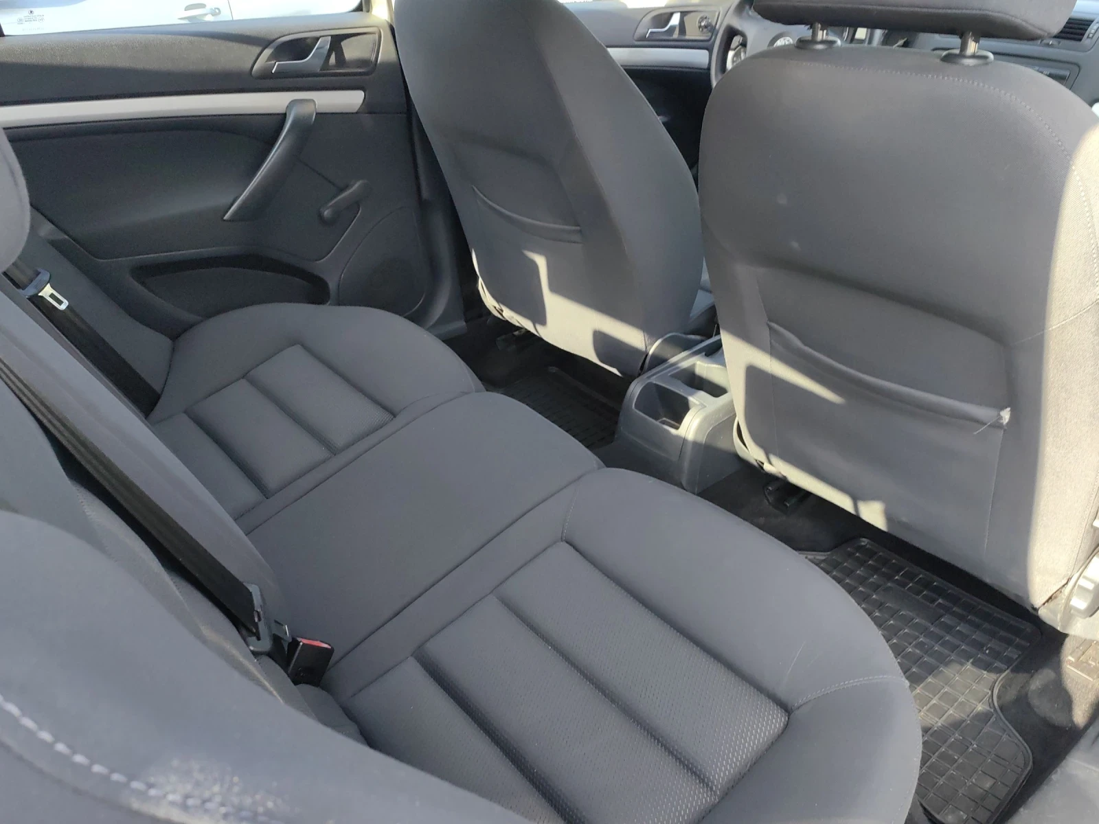 Skoda Octavia 1.9TDI* ПОДГРЕВ* ТЕМПОМАТ* РЕГИСТРИРАНА - изображение 8
