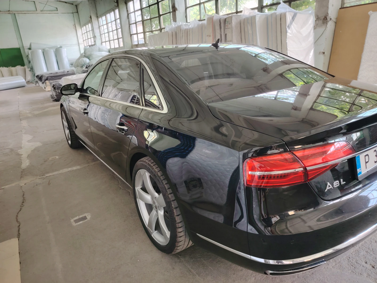 Audi A8 L - изображение 4
