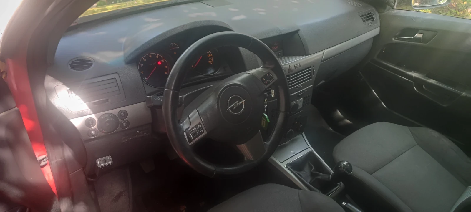Opel Astra 1.6 Twin Port - изображение 7