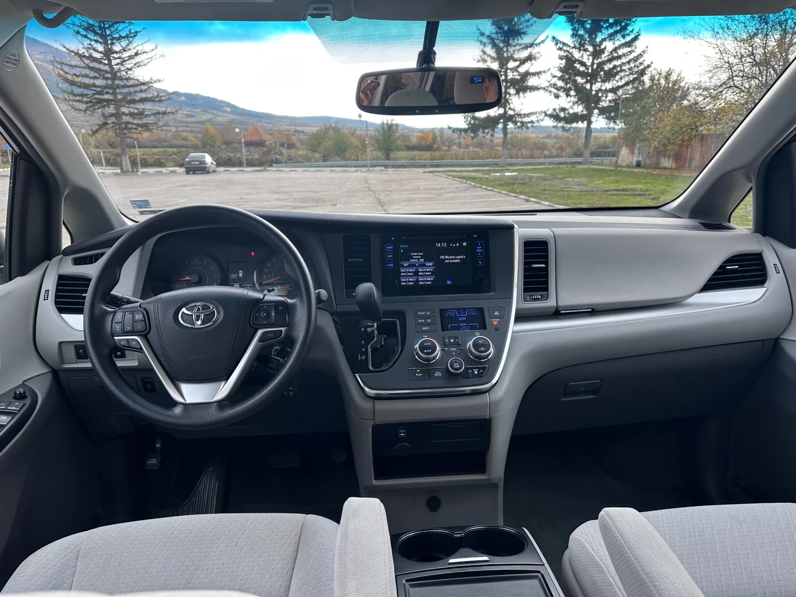 Toyota Sienna  - изображение 8