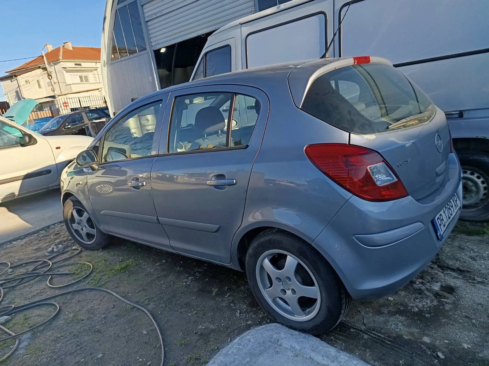 Opel Corsa  - изображение 4
