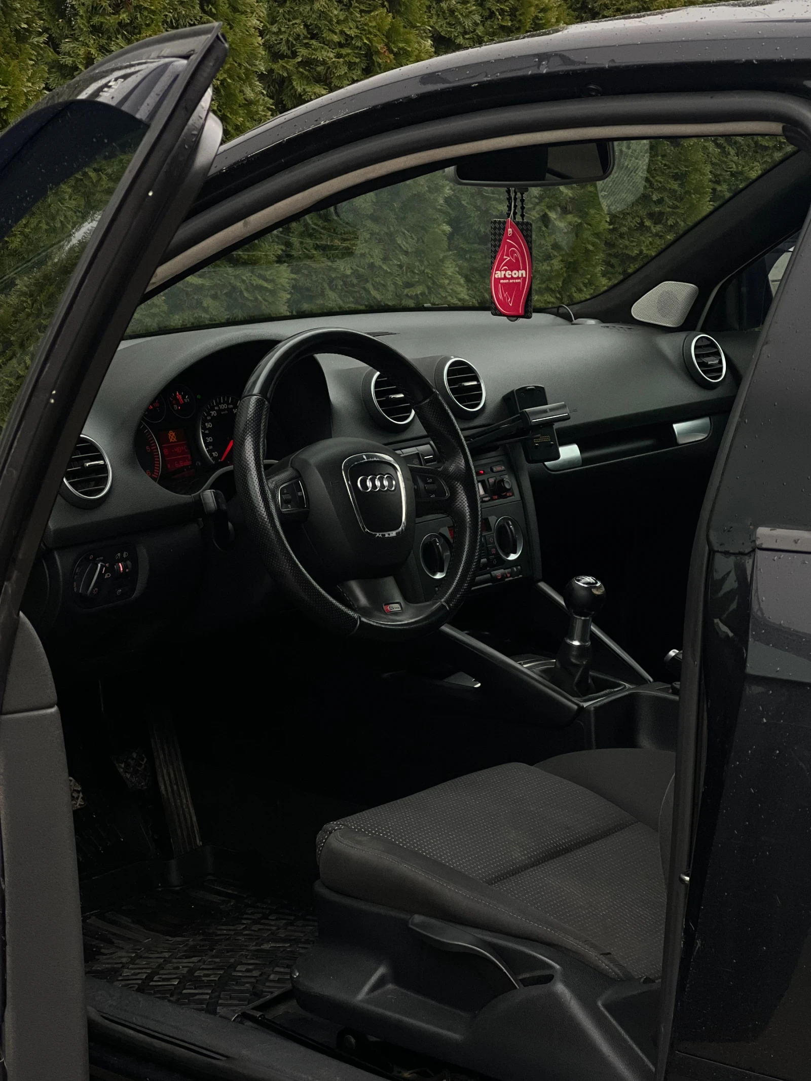 Audi A3 Уникат;2.0TDI;6скорости - изображение 8