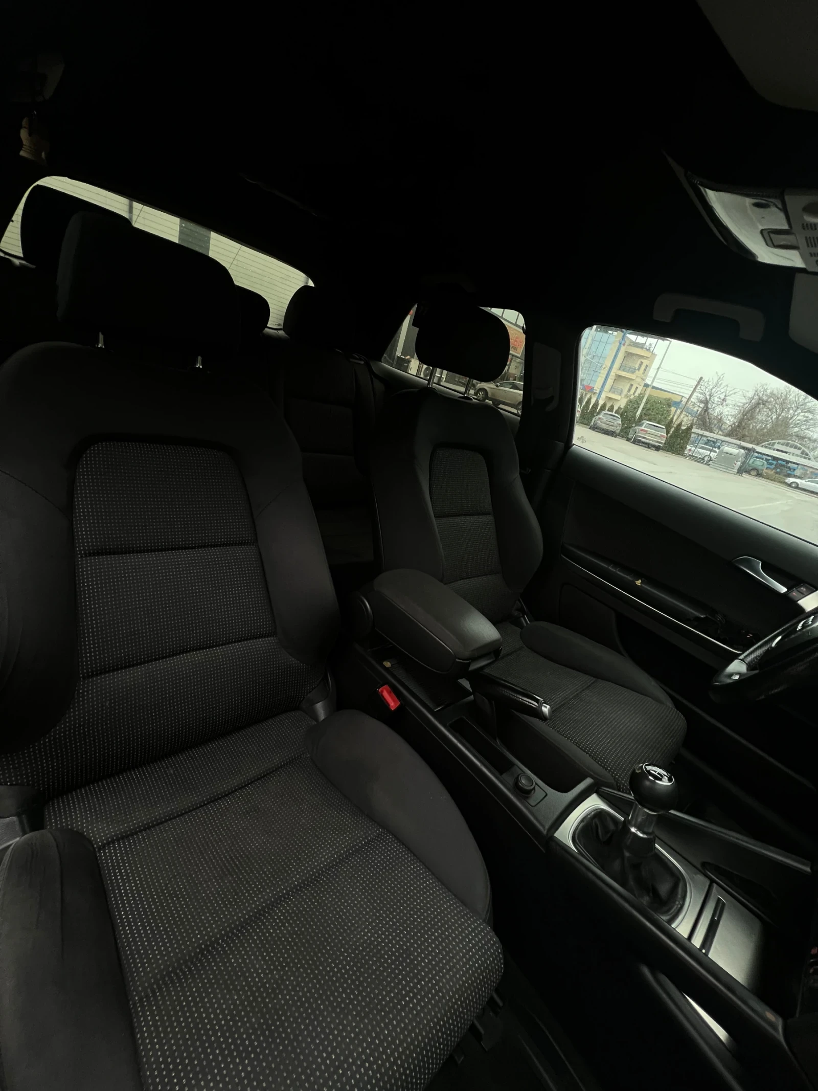 Audi A3 Уникат;2.0TDI;6скорости - изображение 9