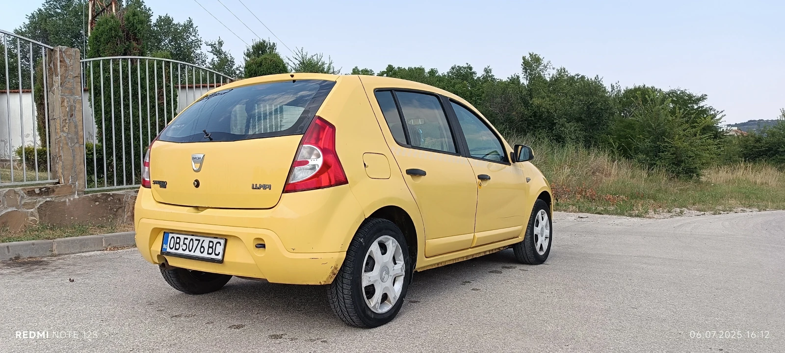 Dacia Sandero 1/4, снимка 5 - Автомобили и джипове - 53741825